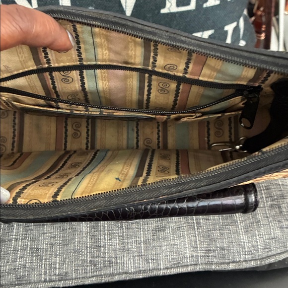 Brighton vintage Tan and Black Woven Shoulder Bag No call outs - Picture 7 of 12